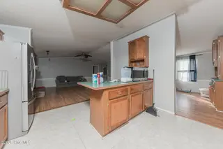 210 Creek Bank Drive, New Bern, NC 28560 — 3-bedroom manufactured home in Creekwater Haven, New Bern, NC, photo 21 of 58: Kitchen