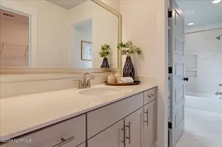 1215 Sunwater Terrace, Leland, NC 28451 — 4-bedroom home in Grand Park, Leland, NC, photo 21 of 46