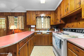 2402 Carey Road, Kinston, NC 28504 – photo 13: carey-13