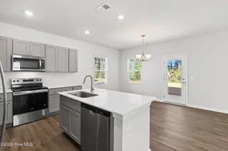 1054 Hanson Drive, Leland, NC 28451 – photo 10: 8
