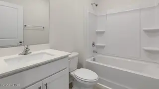 950 Misty Creek Drive, Aberdeen, NC 28315 – photo 16: Bathroom