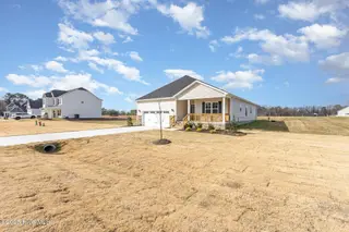 136 Tuskeegee Drive, Smithfield, NC 27577 – photo 2: 002_cj4a3895-edit_706