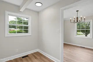 407 Thomas Drive, Jacksonville, NC 28546 – photo 9: 08
