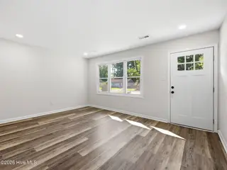319 Lakewood Drive, Jacksonville, NC 28546 – photo 9