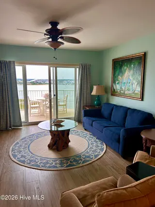 100 Olde Towne Yacht Club Drive 713, Beaufort, NC 28516 – photo 5: FullSizeRender