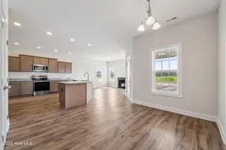 218 Windsor Run Boulevard, Jacksonville, NC 28546 – photo 12: DSC05742