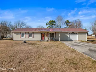 139 Bayberry Road, Newport, NC 28570 – photo 1: Front
