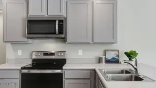 2011 Snipe Lane, Shallotte, NC 28470 – photo 5: Kitchen