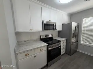 4710 Gardenia Circle, Rocky Mount, NC 27804 – photo 10: KITCHEN WITH SS APPLIANCES
