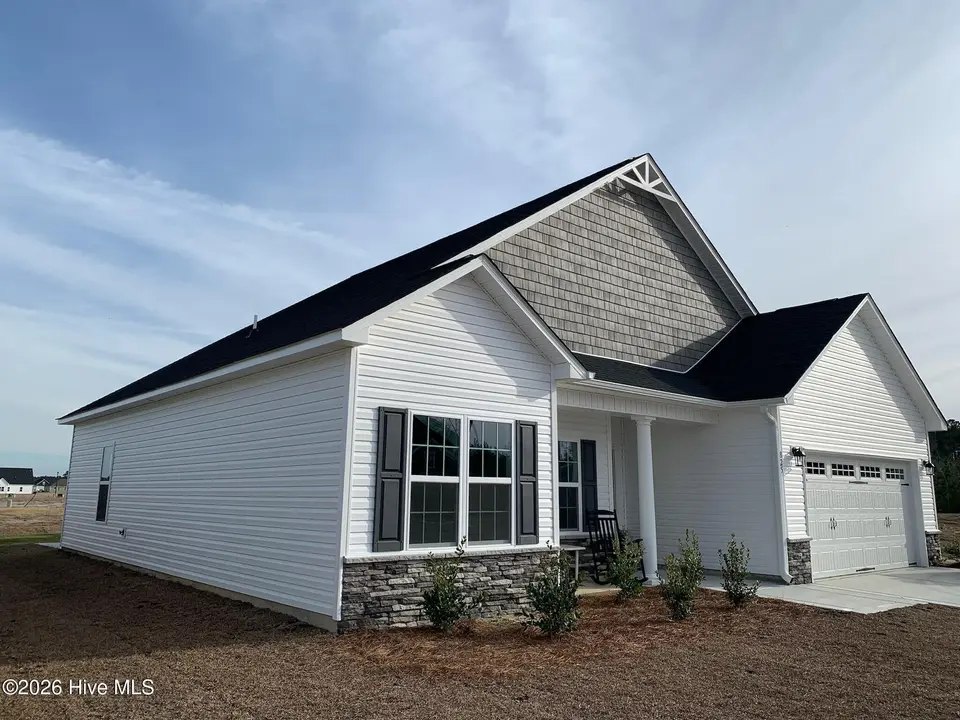 825 Maritime Way, Jacksonville, NC 28546 – photo 1 of 35: IMG_0840
