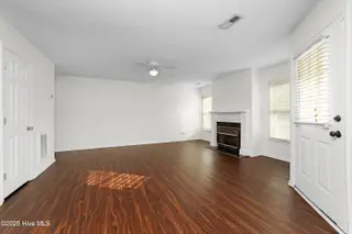 116 W Victoria Court A, Greenville, NC 27834 – photo 6: 116 W Victoria Court A