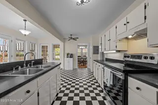 3342 N Contentnea Street, Farmville, NC 27828 – photo 18: 28-web-or-mls-LHV_4144