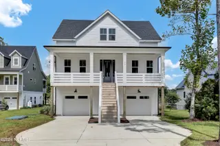 361 Chadwick Shores Drive, Sneads Ferry, NC 28460 – photo 4: 6G8A2046