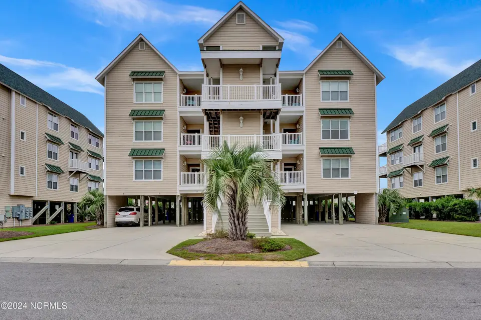 183 Via Old Sound Boulevard #C, Ocean Isle Beach, NC 28469 – photo 1 of 64: 002_p1722604_275