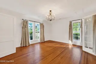 207 W 3rd Street, Princeton, NC 27569 – photo 11: 11-web-or-mls-DSC01704