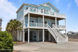 132 N Permuda Wynd Drive, North Topsail Beach, NC 28460 – photo 2: 5-web-or-mls-IMG_3641