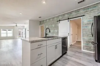 501 Deer Path, Calabash, NC 28467 — 2-bedroom home in Saltaire Village, Calabash, NC, photo 19 of 57: Kitchen
