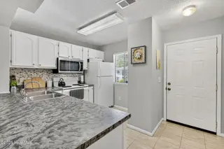 3639 Saint Johns Court Unit B, Wilmington, NC 28403 – photo 5: 3639BStJohnsCourt-6