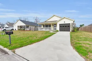 218 Attmore Drive, New Bern, NC 28560 – photo 20: 218 Attmore Drive, New Bern, NC 28560