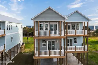 146 Sea Gull Lane 7a, North Topsail Beach, NC 28460 – photo 1: Front View