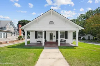 500 W Main Street, Mount Olive, NC 28365 – photo 1: Street View