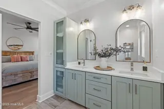 1042 Mable Drive, Calabash, NC 28467 — 3-bedroom home, Calabash, NC, photo 20 of 55: Primary Bathroom