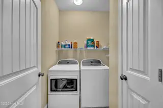 7715 Huron Drive, Wilmington, NC 28412 – photo 12: IMG_4176