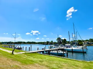 5514 Gondolier Drive, New Bern, NC 28560 – photo 20: Shoreline Mario