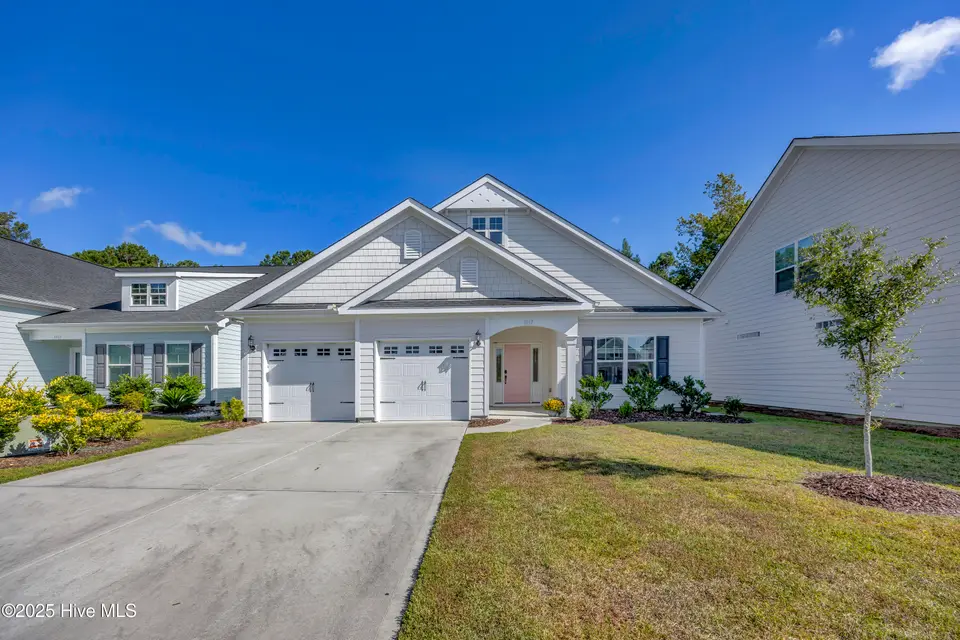1217 Lt Congleton Road, Wilmington, NC 28409 – photo 1 of 29: 001_img_4880_137