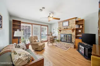 103 Graham Street, Greenville, NC 27858 – photo 14: LIVING ROOM