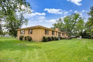 420 Waters Circle, Goldsboro, NC 27534 – photo 8: 07-420 Waters Cir-6