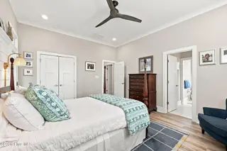 100 Sea Grove Lane, Beaufort, NC 28516 – photo 19: 44-web-or-mls-100-Sea-Grove-078_edit