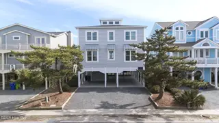140 E First Street, Ocean Isle Beach, NC 28469 – photo 6: 140_E_1st_St_001