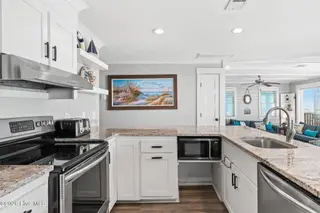 1011 Ocean Boulevard W, Holden Beach, NC 28462 – photo 11: 26-web-or-mls-Cammediallc.com-