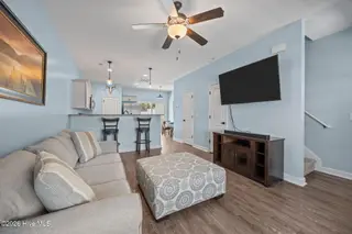 42 Catalina Circle, Swansboro, NC 28584 – photo 4: 17-web-or-mls-IMG_8756