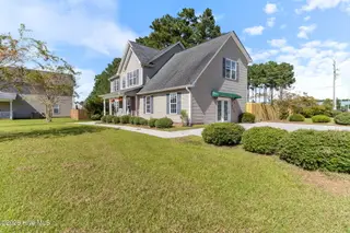 915 Savannah Drive, Jacksonville, NC 28546 – photo 5: 57-web-or-mls-IMG_0694