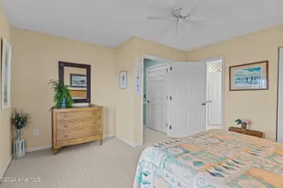 758 Ocean Boulevard W, Holden Beach, NC 28462 – photo 10: 11-web-or-mls-BTS09523
