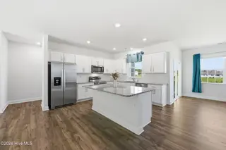 215 Lake Tyler Drive, New Bern, NC 28560 – photo 13: 31-web-or-mls-DSC_5475