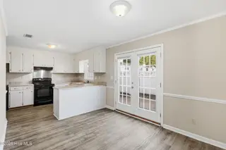 338 Haven Drive S6, Greenville, NC 27834 – photo 6: 892a3602
