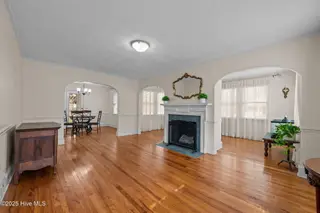 3342 N Contentnea Street, Farmville, NC 27828 – photo 8: 16-web-or-mls-LHV_4108