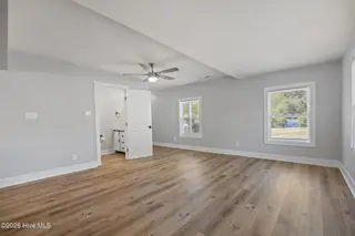 723 & 725 N Market Street, Washington, NC 27889 – photo 11: 725 Living room