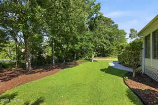 411 Oakmont Drive, Morehead City, NC 28557 – photo 12: 7-web-or-mls-1S3A7086