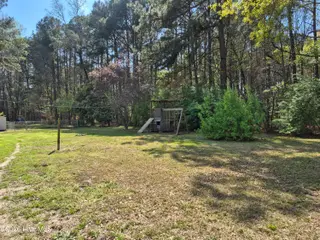207 Duffy Drive, Goldsboro, NC 27534 — 3-bedroom home in Stonesthrow, Goldsboro, NC, photo 6 of 17