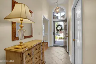 7725 Marymount Drive, Wilmington, NC 28411 — 3-bedroom townhome in Marsh Oaks, Wilmington, NC, photo 5 of 34