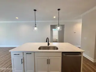 178 Pine View Boulevard, Beaufort, NC 28516 – photo 13: Kitchen Island