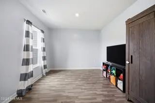 881 Ashbury Lane, Ayden, NC 28513 — 4-bedroom home in Ashbury, Ayden, NC, photo 5 of 43: Office