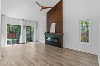 546 Aquarius Drive, Wilmington, NC 28411 — 4-bedroom home in Bayshore Estates, Wilmington, NC, photo 5 of 38: 10-web-or-mls-BTS08672