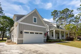 286 Star Hill Drive, Cape Carteret, NC 28584 – photo 4: 4-web-or-mls-IMG_2217