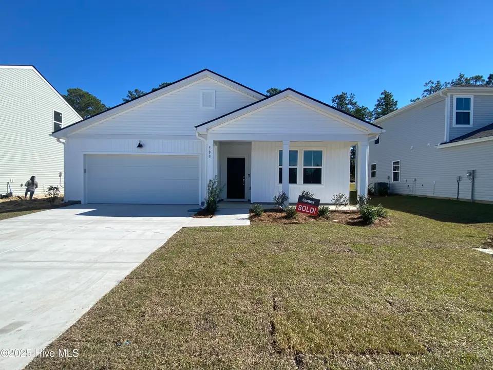 588 Coronado Avenue SE 21, Leland, NC 28451 – photo 1 of 4: Ibis Lot 20