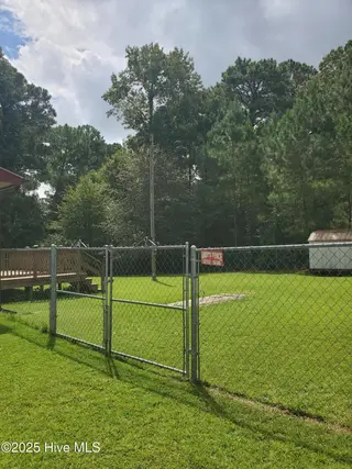 113 Quail Point Drive, Hubert, NC 28539 — 2-bedroom home in Quail Point, Hubert, NC, photo 20 of 21